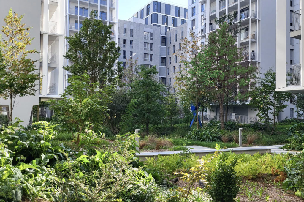 CLICHY ALTAREA-OGIC BABYLONE 111023 CLICHY ALTAREA-OGIC BABYLONE 111023